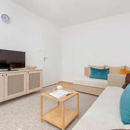 Apartment Seaside Park With Parking By Renters Gdansk